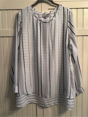 VIP Avenue White Blouse with Black Vertical Stripes Size 14/16
